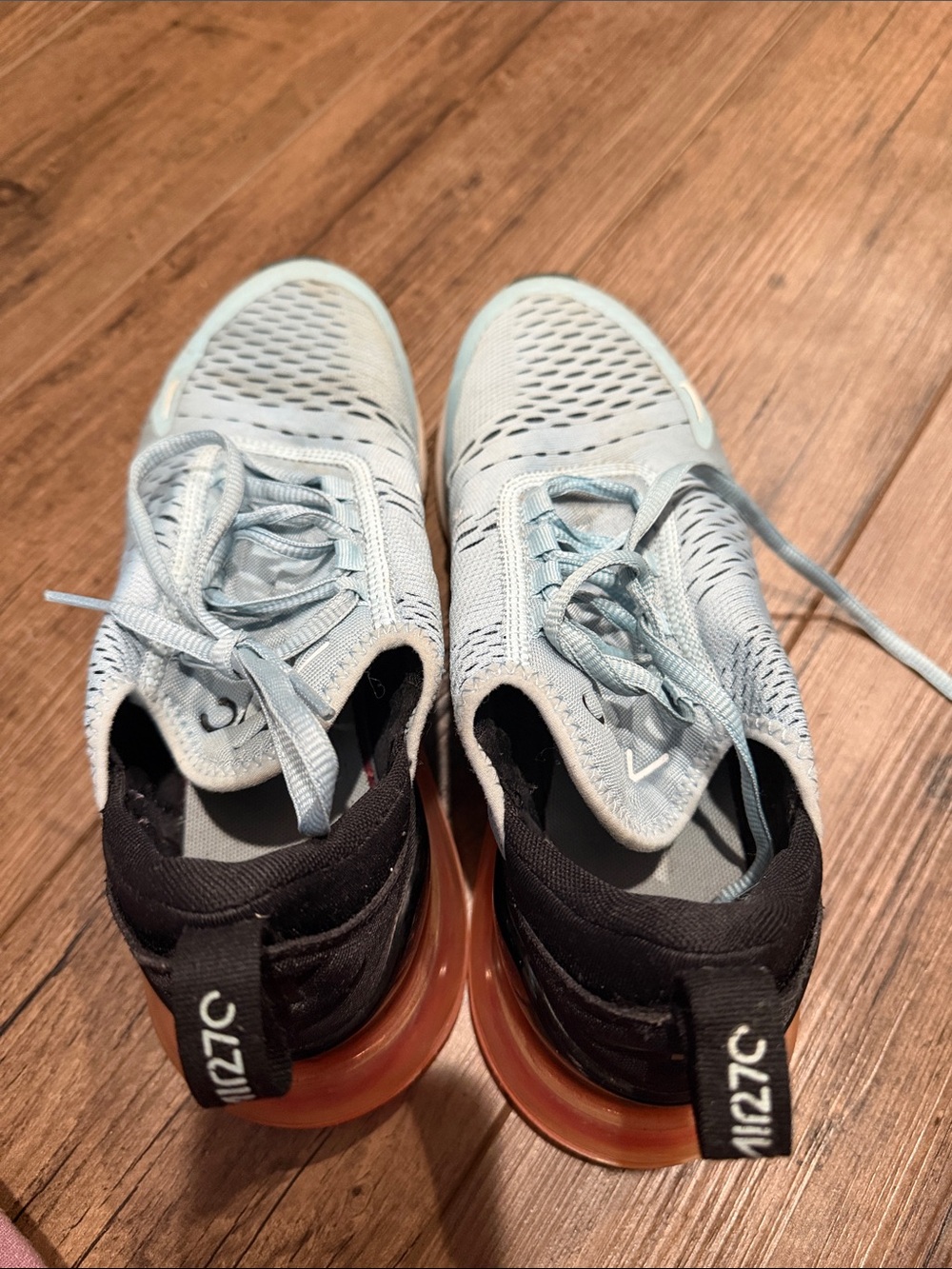 Nike Air Max 270 Mint Blue & Black with Coral Air Unit - Picture 4 of 4